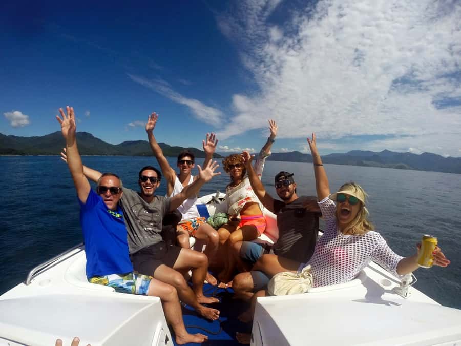 Angra dos Reis and Ilha Grande: Small-Group Fast-Boat Tour - Blue Lagoon and the first clear-water stops