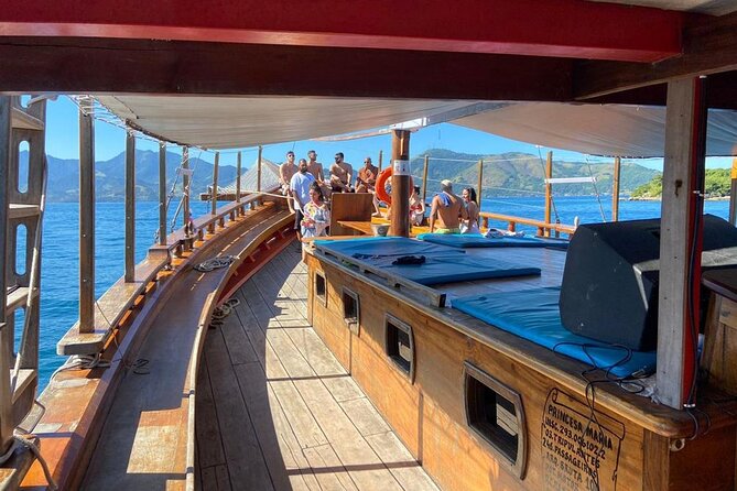 Angra dos Reis Boat Tour with Lunch - Japariz Beach and the included buffet