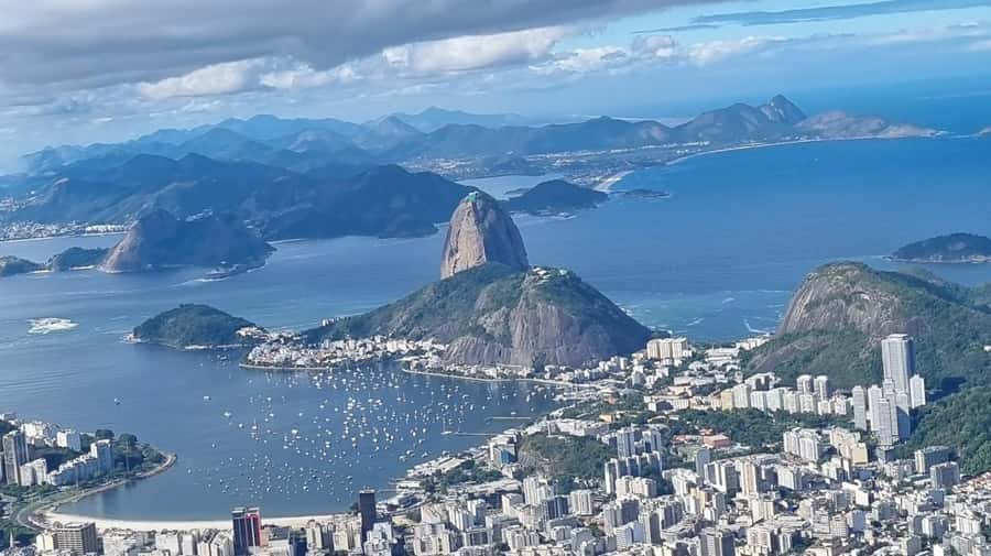 AVenturismo Pão de Açúcar - Two hours across Sugarloaf’s rock