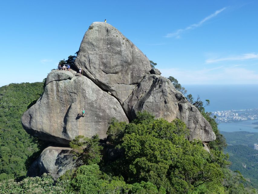 Bico do Papagaio Guided Hiking Tour in the Tijuca Forest - Why Bico do Papagaio feels different from a city lookout