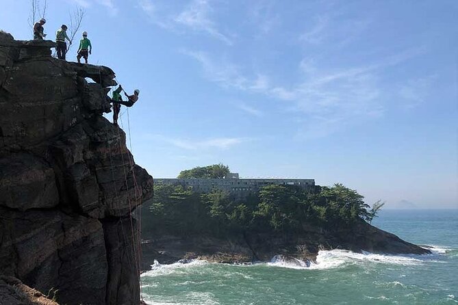 Big Five Rio Attractions & More Private Tour with Tickets and Lunch Included - Rocinha and a local view of Rio
