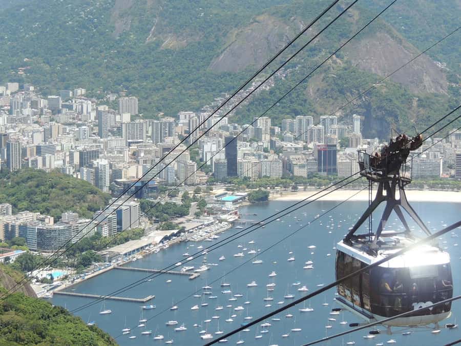 Corcovado and Sugarloaf Mountain Full-Day Tour - Beaches, tunnels, and central Rio from the road