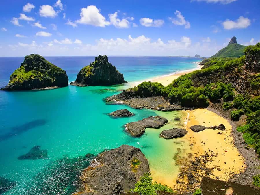 Explore Fernando de Noronha: 7-Hour Ilhatour - Sancho begins the beach circuit