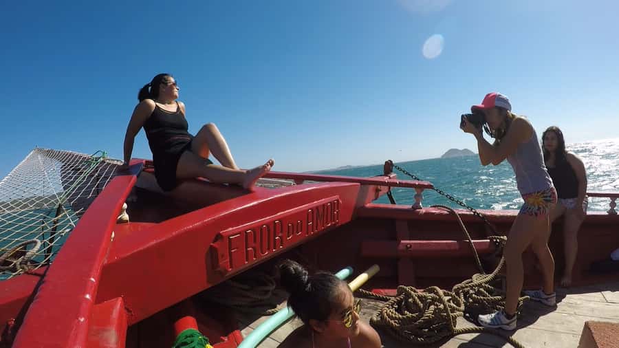 From Rio de Janeiro: Búzios Full-Day Boat Tour - Morning pickup and the three-hour road journey