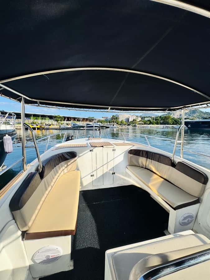 From Rio de Janeiro: Private Speedboat Tour - A private boat that works best for groups