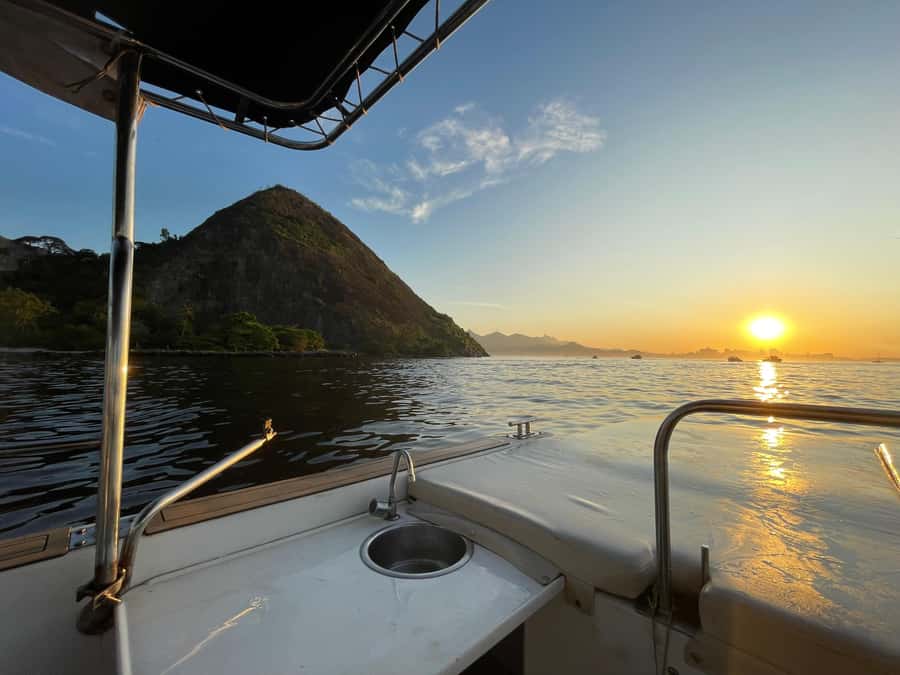 From Rio de Janeiro: Private Speedboat Tour - Three, four, or five hours on the water