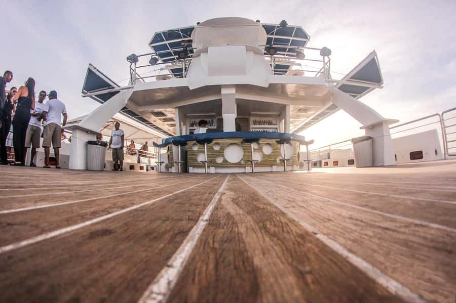 From Rio: Full Day in Búzios with Catamaran Tour and Lunch - Key points to know before booking