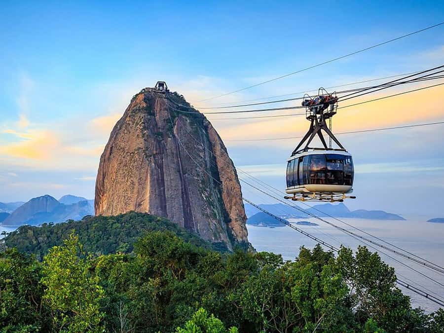 Full-Day City Sightseeing Tour in Rio de Janeiro - Rio’s biggest sights in one tightly planned day