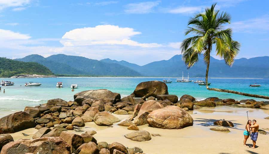 Full-Day Tour to Angra dos Reis and Ilha Grande - Praia de Araça and the quieter side of the route