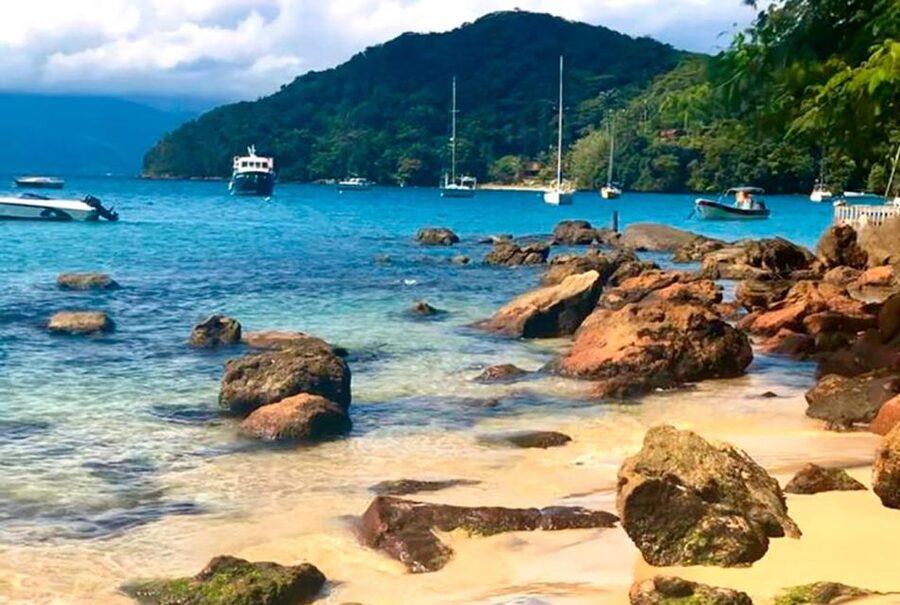 Full-Day Tour to Angra dos Reis and Ilha Grande - Lunch at Praia de Japariz
