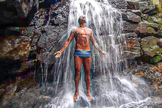 Garganta do Céu and Waterfall hike in Pedra da Gávea - A tough Rio hike with a very good payoff