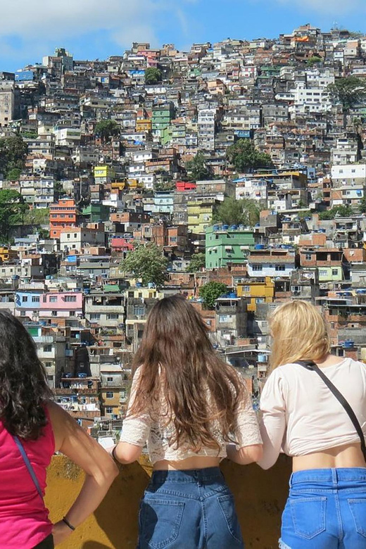 Guided Excursion: Get to Know Rocinha - Rocinha’s famous terrace and photo stops