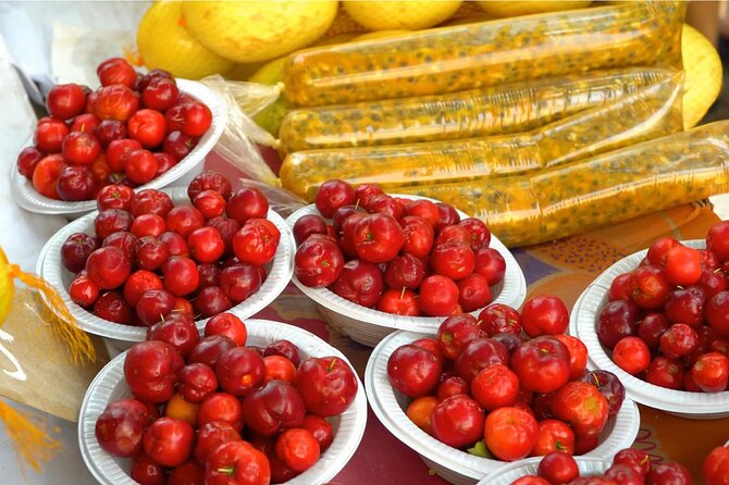 Guided Market Fruit Tasting in Rio with 15+ Exotic Flavors - What the market setting adds to the morning
