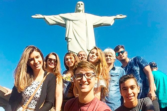 Guided Tour to the Redemptor Christ and City in Rio de Janeiro - Maracanã: a football landmark from the outside