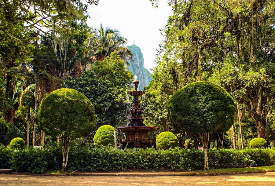 Jeep'n'Green: Rio Botanical Garden & Tijuca Rainforest Tour - Mayrink Chapel, a small surprise in the woods