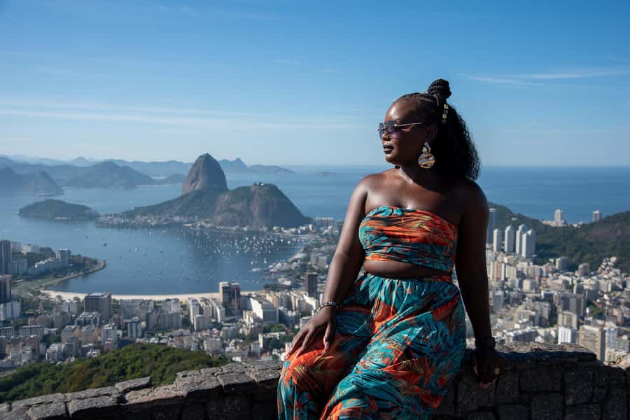 One Day in Rio with a Photographer - The vehicle, guide, and pace