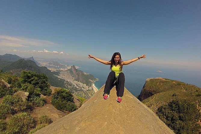 Pedra da Gavea Guided Hiking tour - The guided rope descent