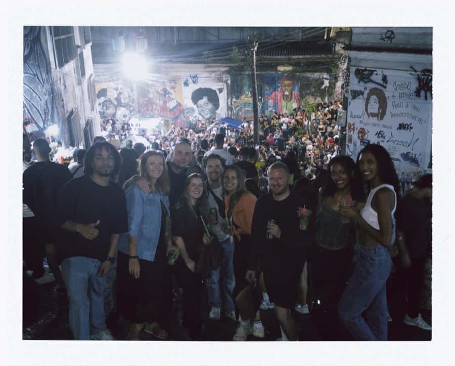 Pedra do Sal: Live Samba Night with Local Guide & Drink - What makes Pedra do Sal different from a samba show