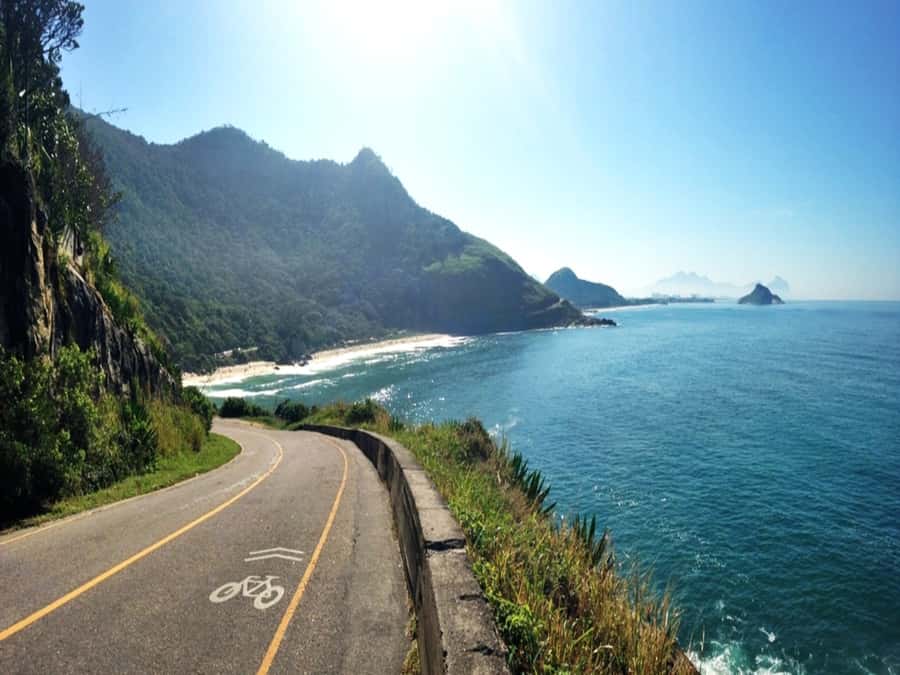 Pedra do Telégrafo Hike and Beach Full-Day Tour - What to pack for this particular day