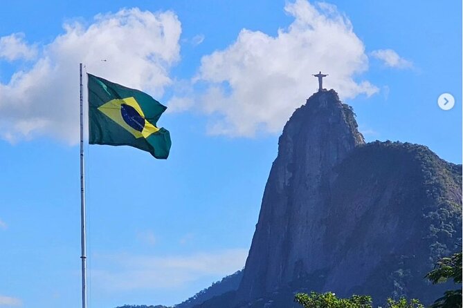 Private and Customizable Tour in Rio de Janeiro - Historic Rio: Theatro Municipal and São Bento Monastery