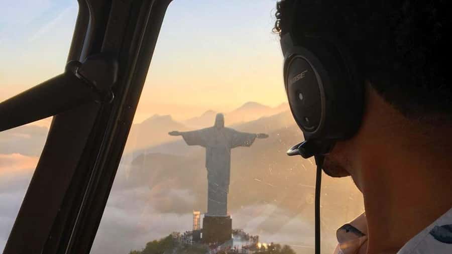 Private Helicopter tour - Rio de janeiro in 30min - From Barra’s beaches to Joá and Gávea Rock