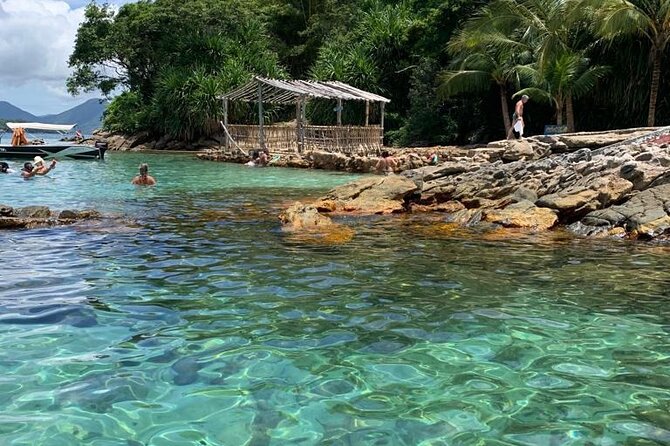 Private VIP Paradise Ilha Grande Speed Boat and Transfer from Rio - What the private speedboat changes