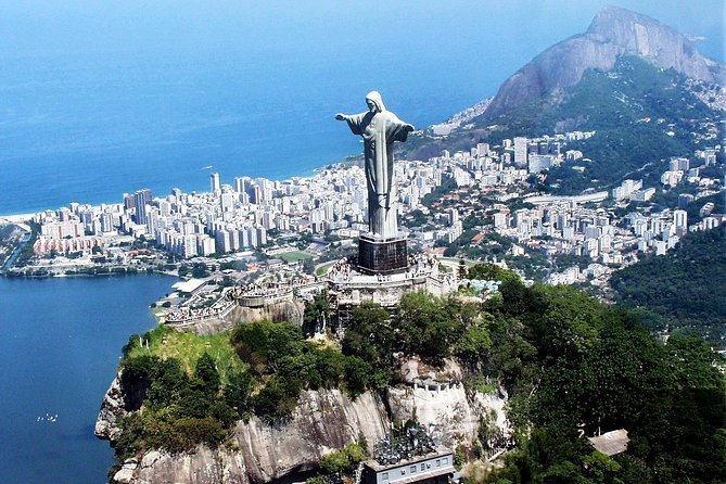 Rio by Day - Main Sights Tour - Botafogo, Guanabara Bay, and the road downtown