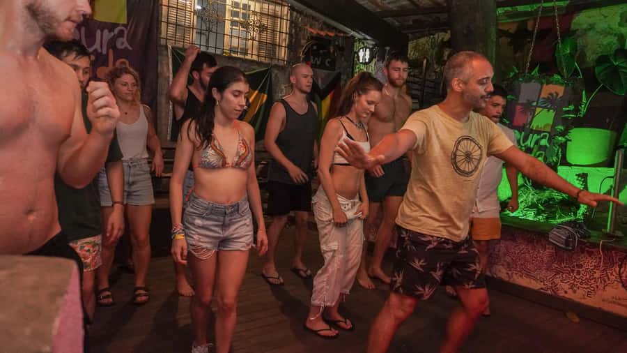 Rio: Caipirinha Workshop and Samba Class - Extending the night beyond Copacabana