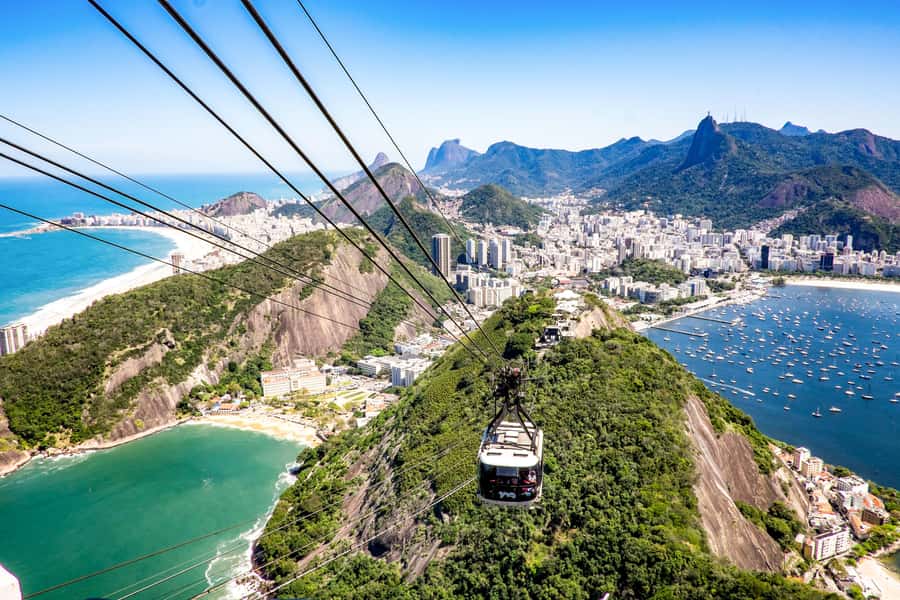 Rio: Christ the Redeemer Early Access and Sugarloaf - Starting among Rio’s beaches and old districts