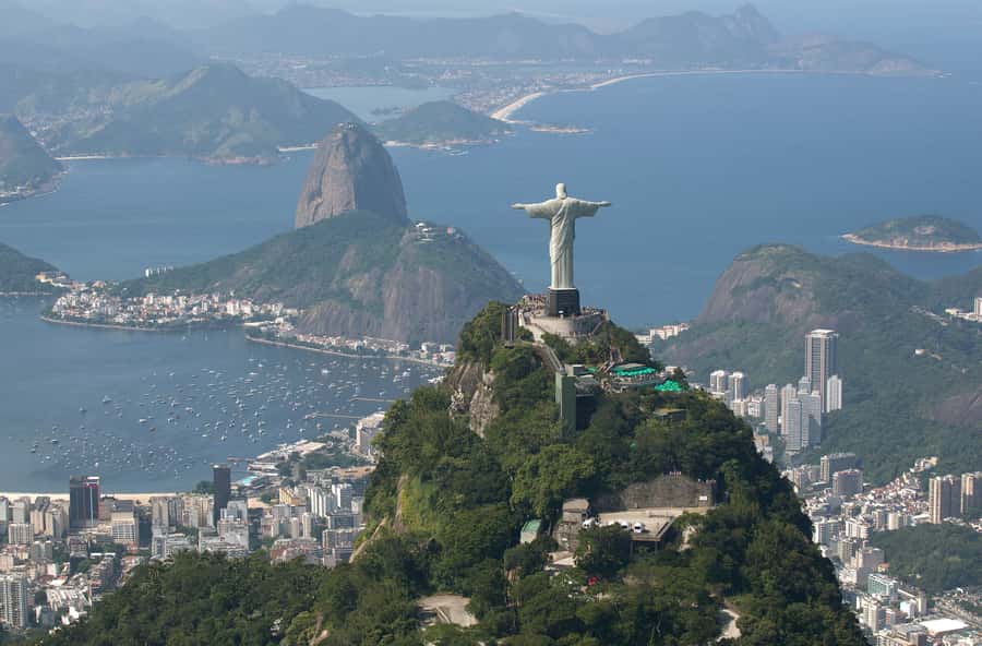 Rio: Christ The Redeemer Half Day Tour With Pick up - Who should book this Corcovado visit