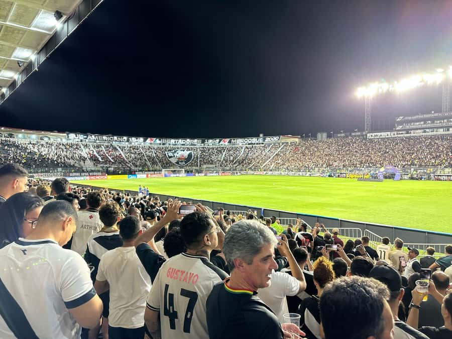 Rio de Janeiro: Attend a Vasco da Gama game with local guide - A 1.5-hour look at São Januário