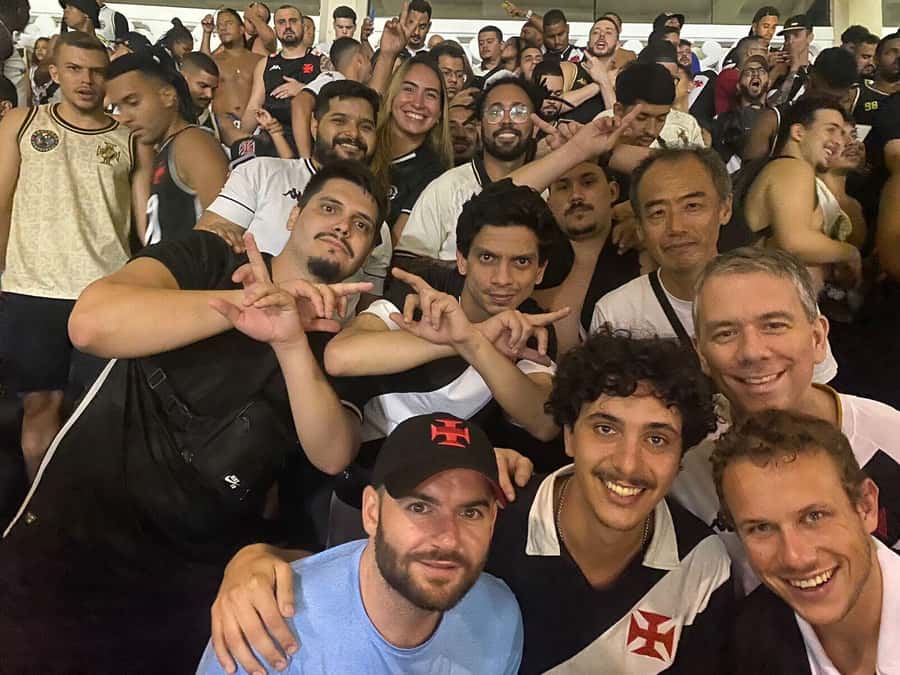 Rio de Janeiro: Attend a Vasco da Gama game with local guide - Meeting at the Vasco da Gama Mega Store