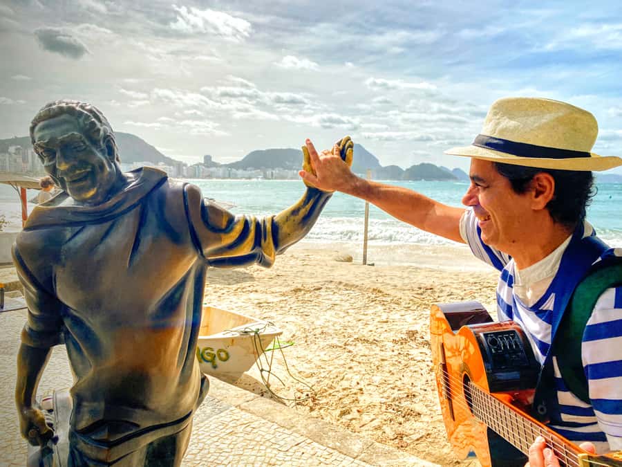 Rio de Janeiro: Bossa Nova Walking Tour with Guide - How much music will you hear?