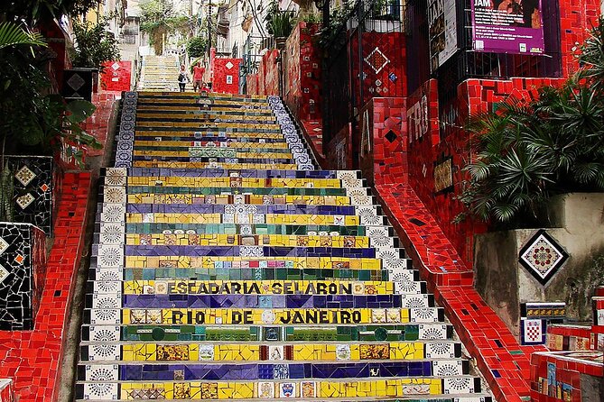 Rio de Janeiro City Tour for One Day - Maracanã Stadium: a quick football landmark