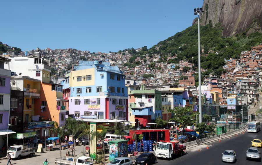 Rio de Janeiro: Favela Tour with Hotel Transfers - Walking the Narrow Alleys