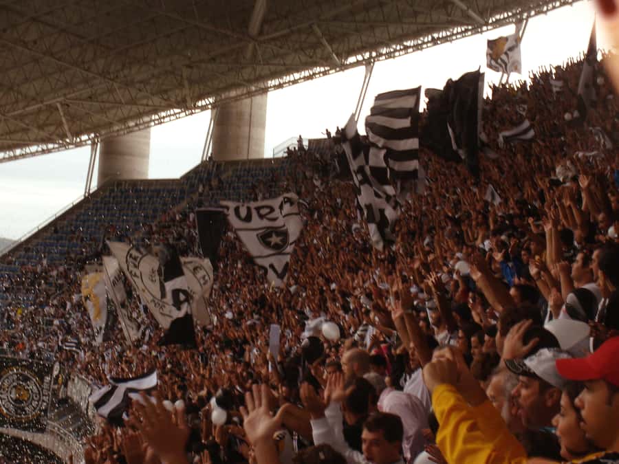 Rio de Janeiro: Football Game Ticket with Guide and a Drink - Who will get the most from this experience