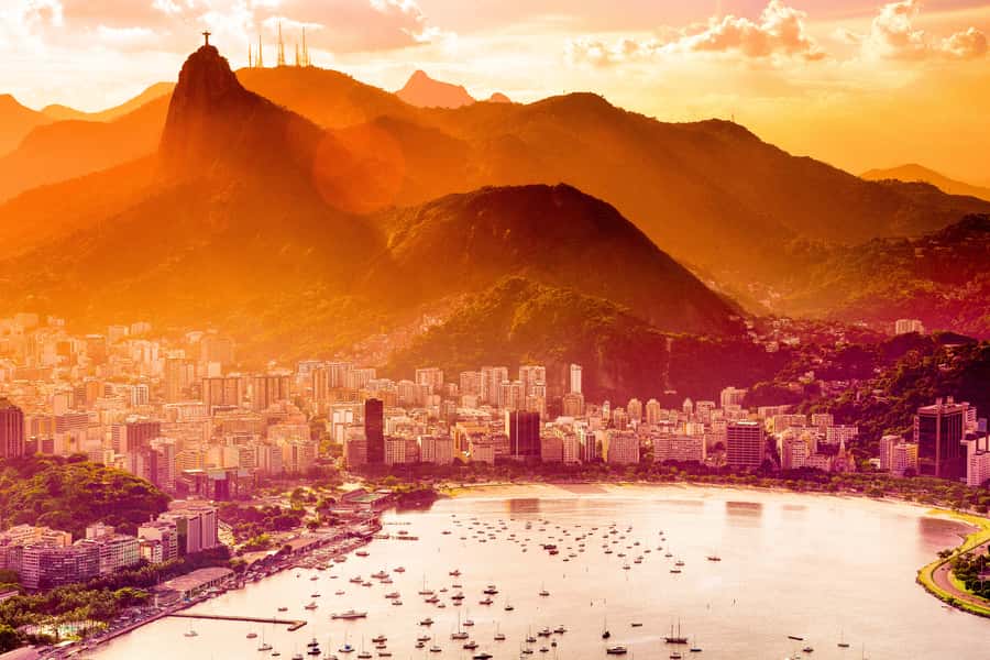 Rio de Janeiro Full-Day Sightseeing Tour - Maracanã and the Sambadrome from the road