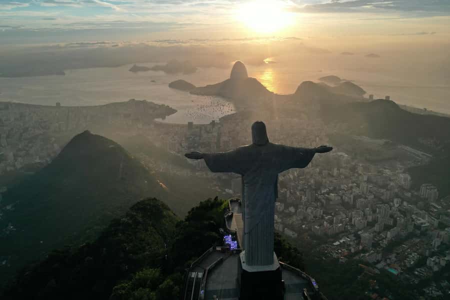 Rio de Janeiro: Half-Day Christ the Redeemer and City Tour - What the Christ the Redeemer admission adds