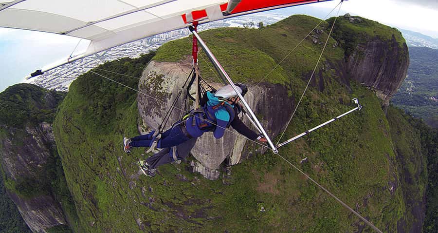 Rio de Janeiro: Hang Gliding or Paragliding Flight - Why Rio looks different from Pedra Bonita