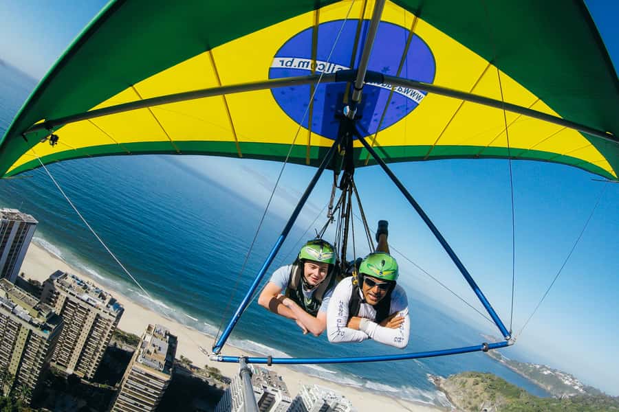 Rio de Janeiro: Hang Gliding Tandem Flight - Landing on São Conrado Beach