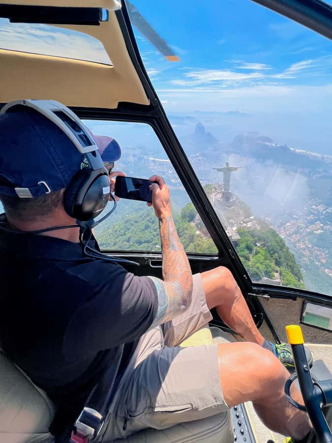 Rio de Janeiro: Helicopter Flight Christ the Redeemer 30 min - From Reserve Beach to Pedra da Gávea
