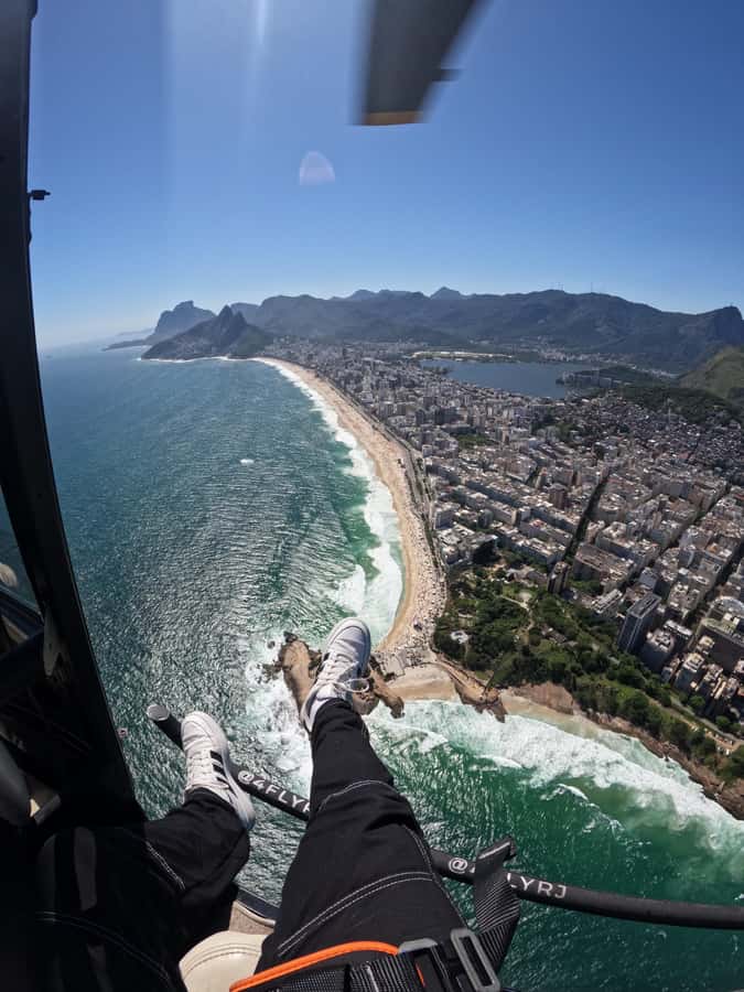Rio de Janeiro: Helicopter Tour - Pilot Commentary and Language Expectations