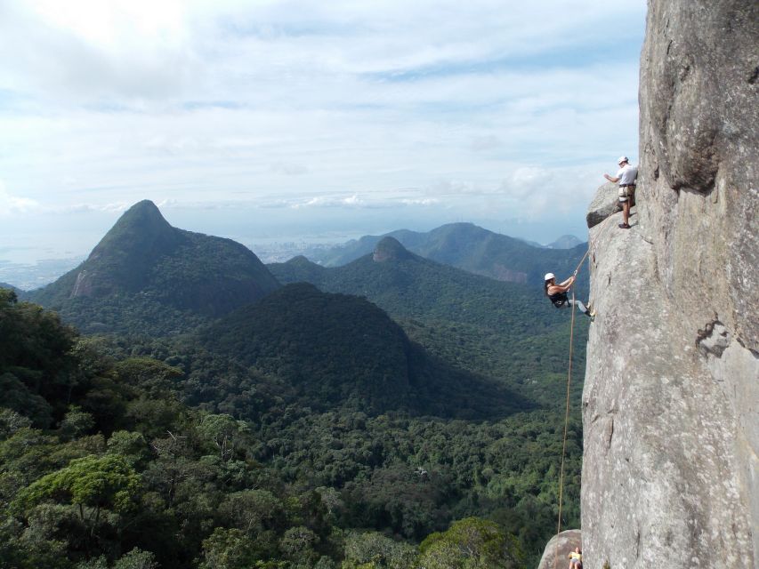 Rio de Janeiro: Hiking and Rappelling at Tijuca Forest - Cooling off at Cachoeira das Almas
