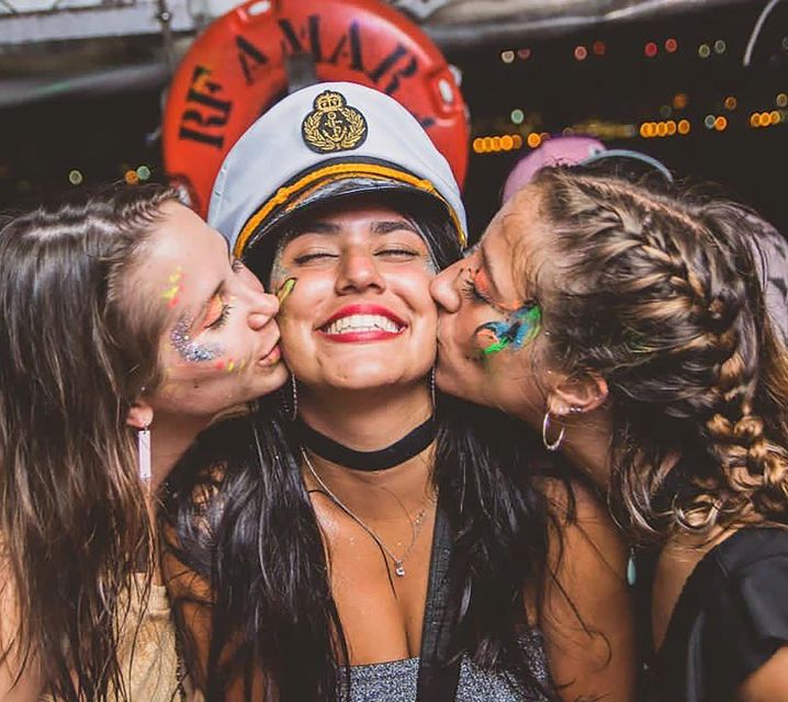 Rio de Janeiro: Late Night Boat Party with DJ and Dancing - DJs, dance styles, and the crowd