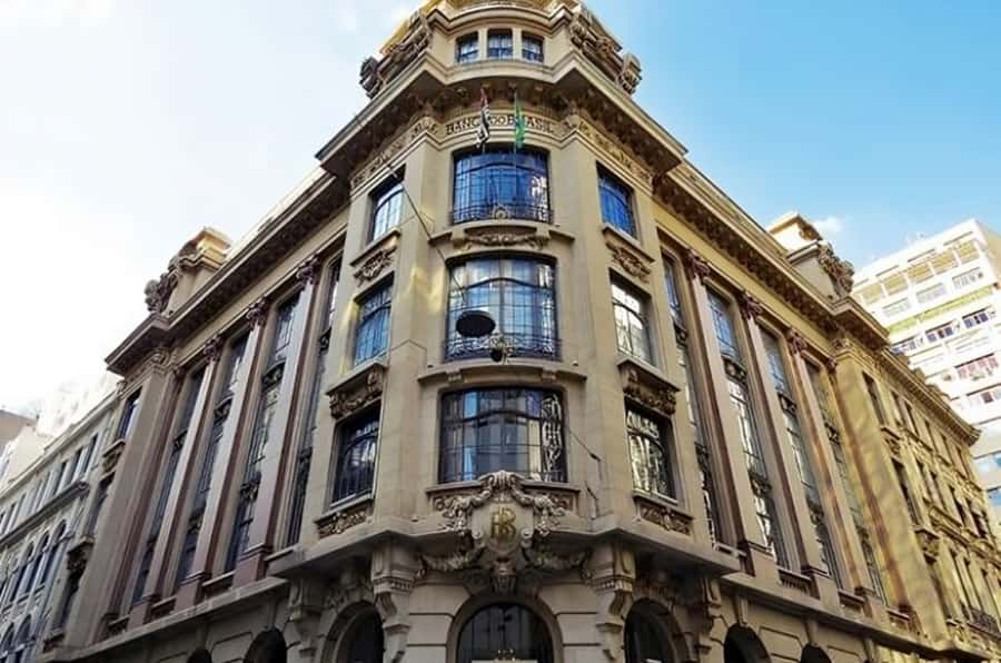 Rio de Janeiro : Must-See Sites Walking Tour With A Guide - Travessa do Comércio’s Narrow Streets