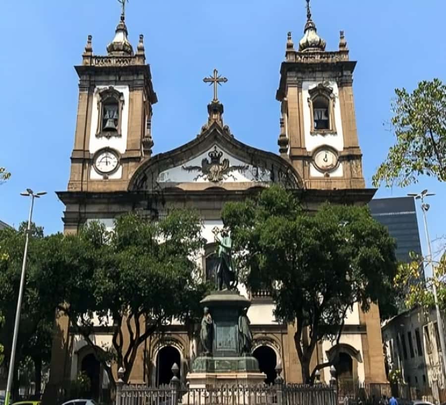 Rio de Janeiro : Must-See Sites Walking Tour With A Guide - The Real Value of a Private Guide