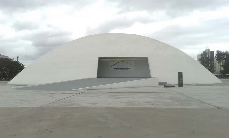 Rio de Janeiro: Niterói Day Trip - The Museum of Contemporary Art in 30 minutes