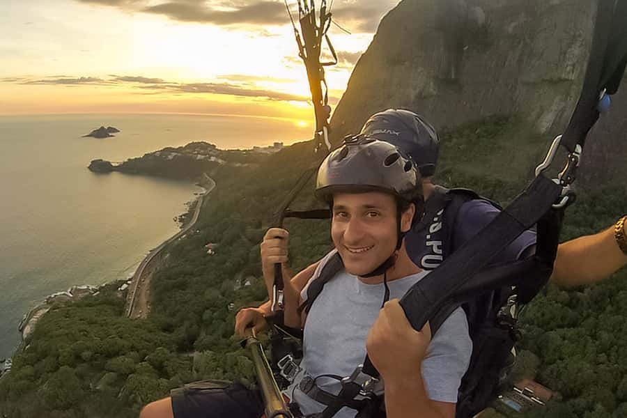 Rio de Janeiro: Paragliding Tandem Flight - What you receive on video