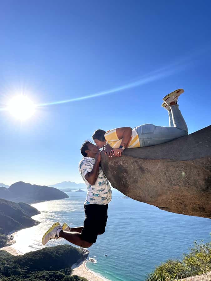Rio de Janeiro: Pedra do Telégrafo trail and beach stop - What to pack for the trail and beach