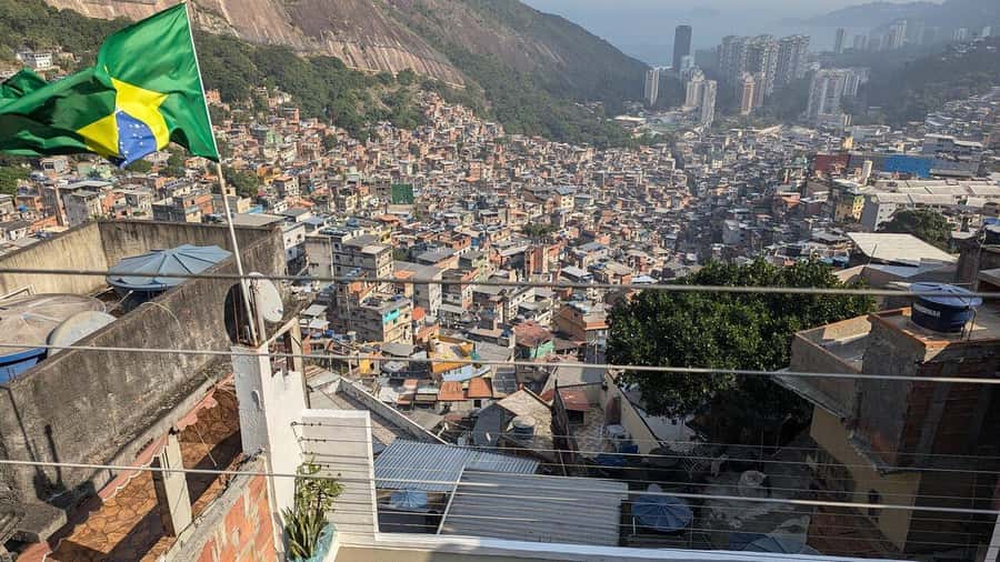 Rio de Janeiro: Private City Tour with Hotel Pickup - A guide who handles the day, not just the facts